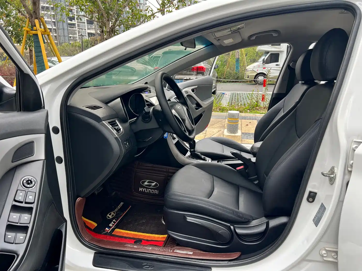 Hyundai Langdong 2015 1.6L Auto Trend фото 21