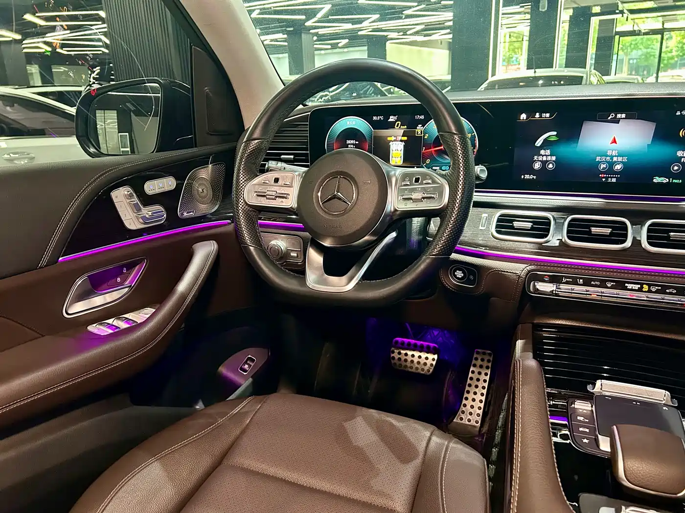 Mercedes-Benz GLS 2023 GLS 450 4MATIC Fashion Edition фото 29