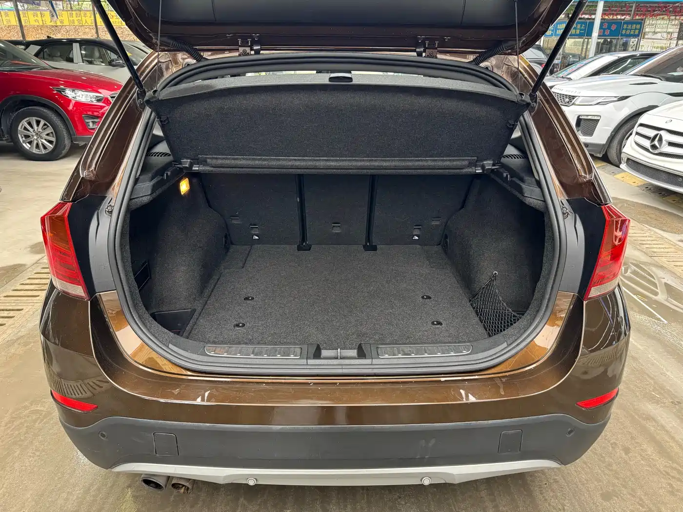 BMW X1 2014 sDrive18i Fashion Edition фото 13