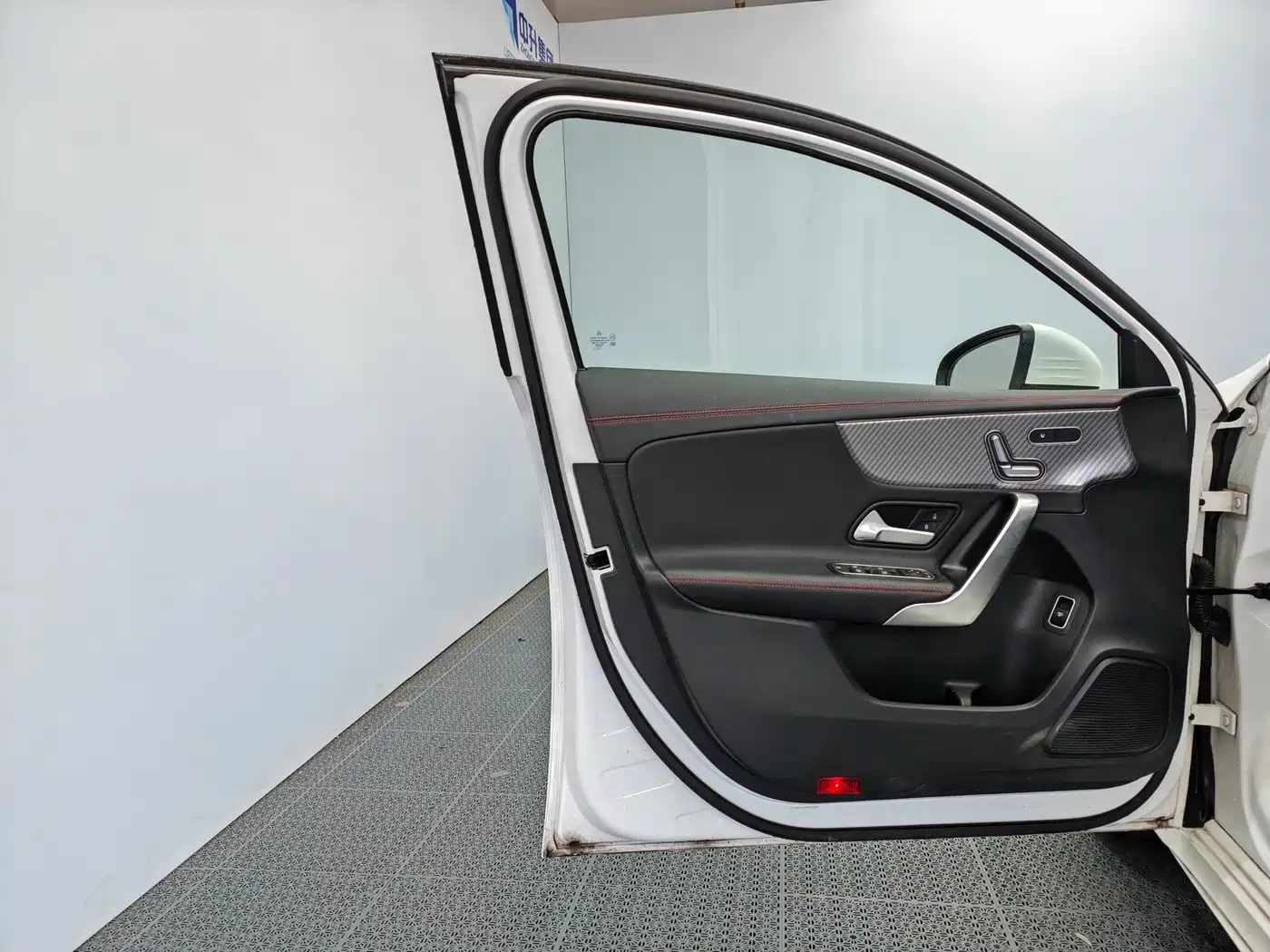 Mercedes-Benz A-Class 2025 2025 A 200 L Fashion Edition