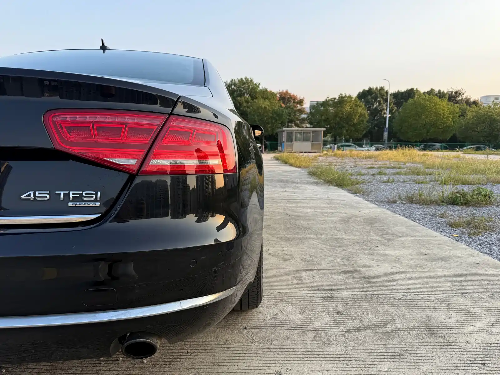 Фото 9 - Audi A8