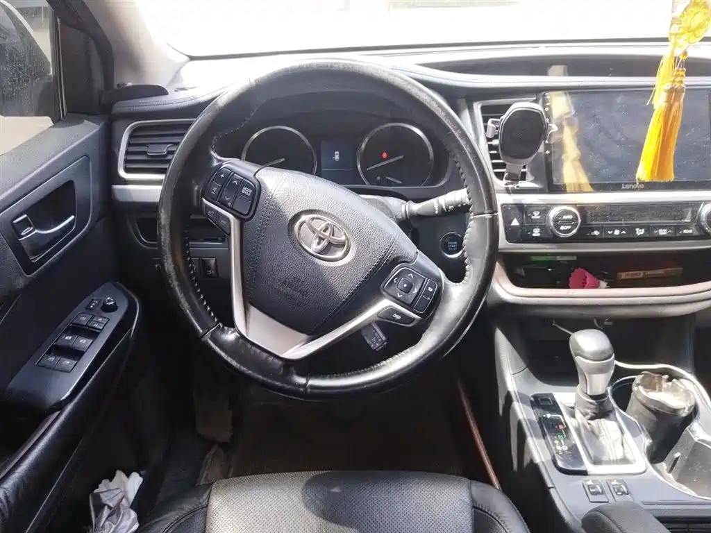 Toyota Highlander 2015 2.0T AWD Luxury Edition 7-seater фото 3