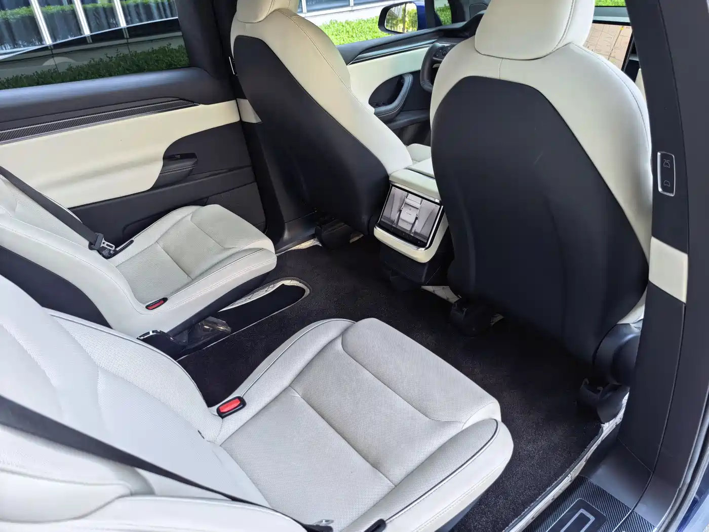 Tesla Model X 2023 Tri-motor AWD Plaid фото 35