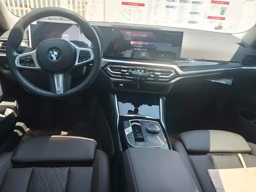 BMW 3 Series 2023 320Li M Sport Package фото 2