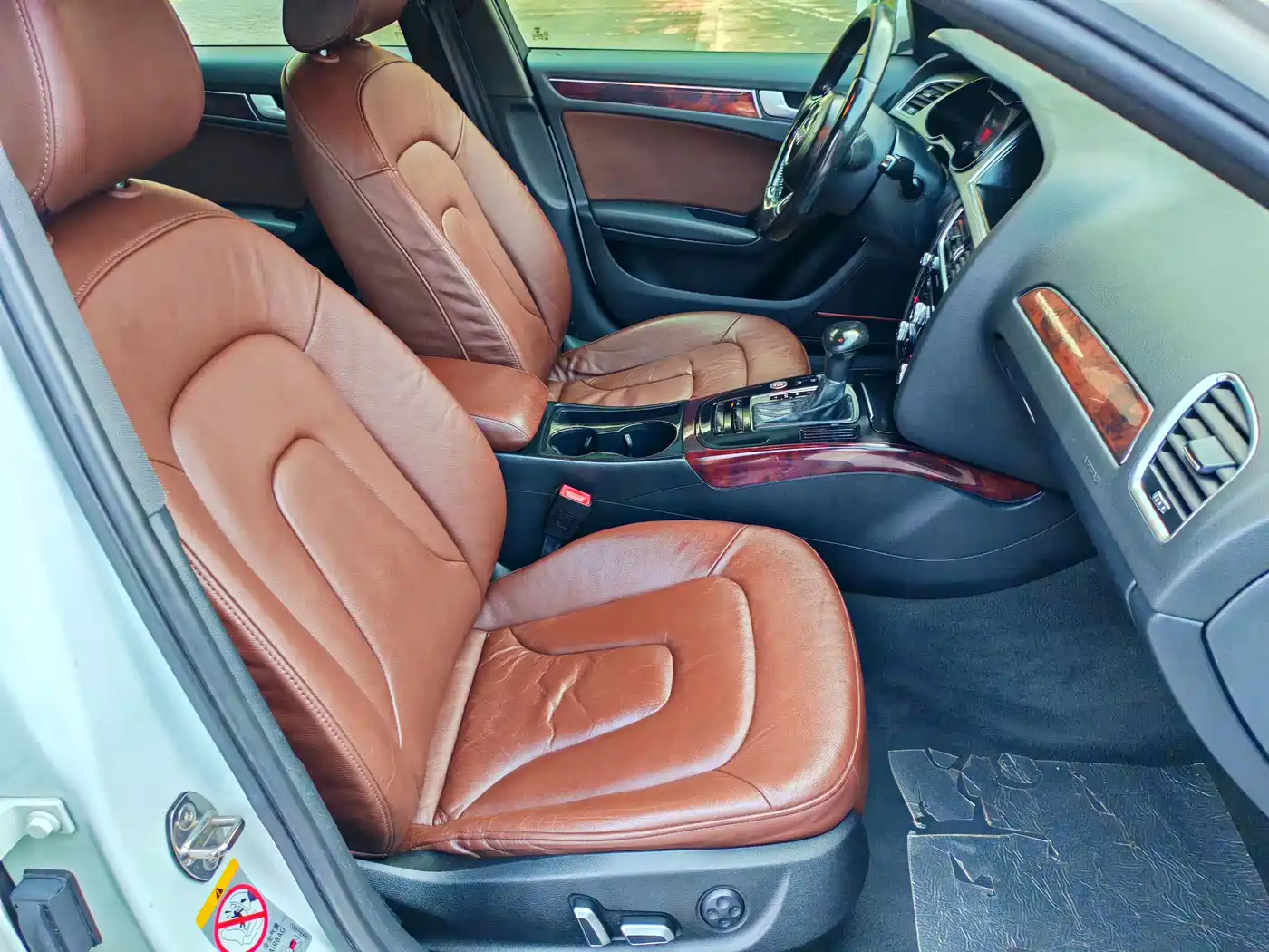 Audi A4L 2015 35 TFSI Auto Comfort фото 12
