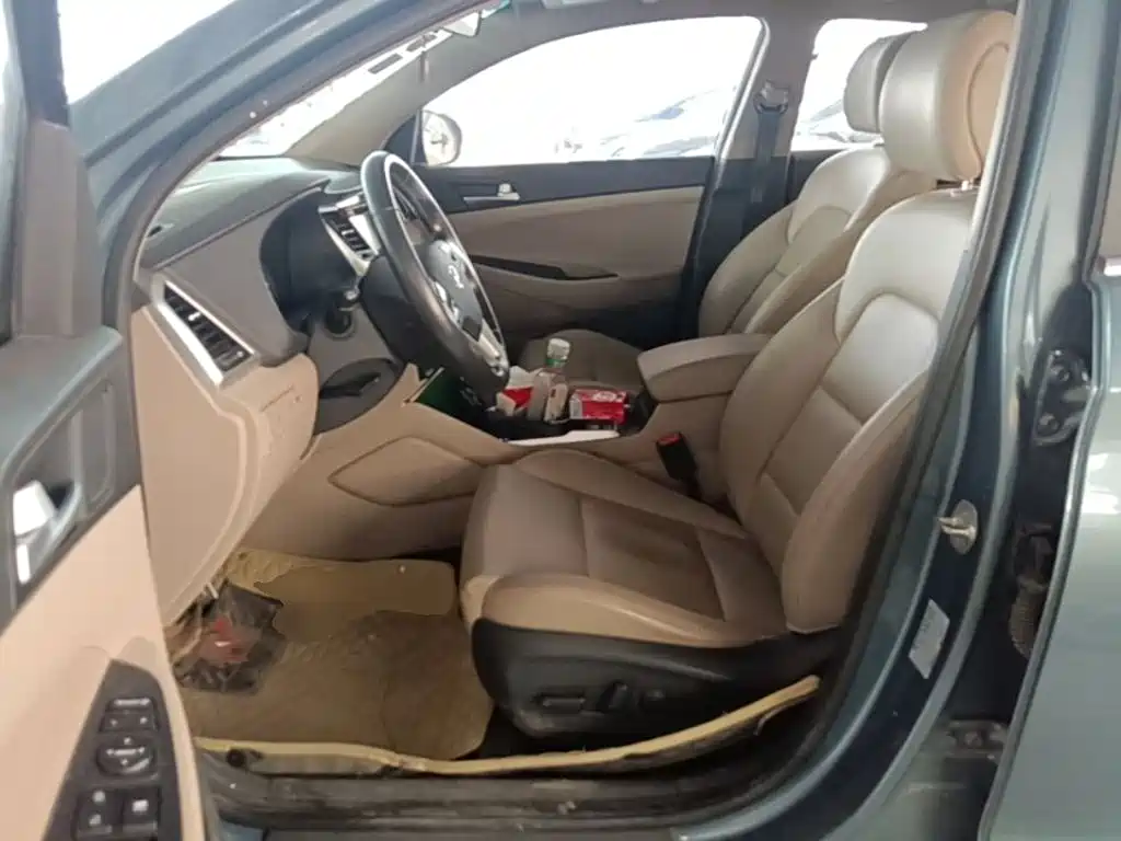 Hyundai Tucson 2015 2015 1.6T Dual Clutch 4WD Premium