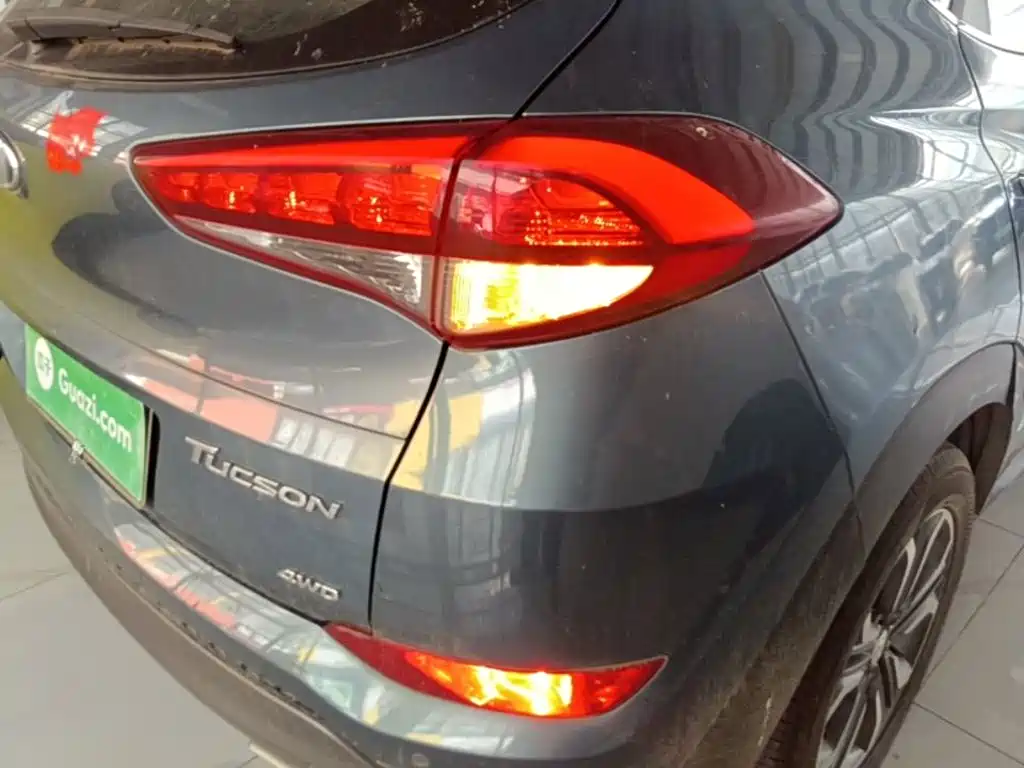 Hyundai Tucson 2015 2015 1.6T Dual Clutch 4WD Premium
