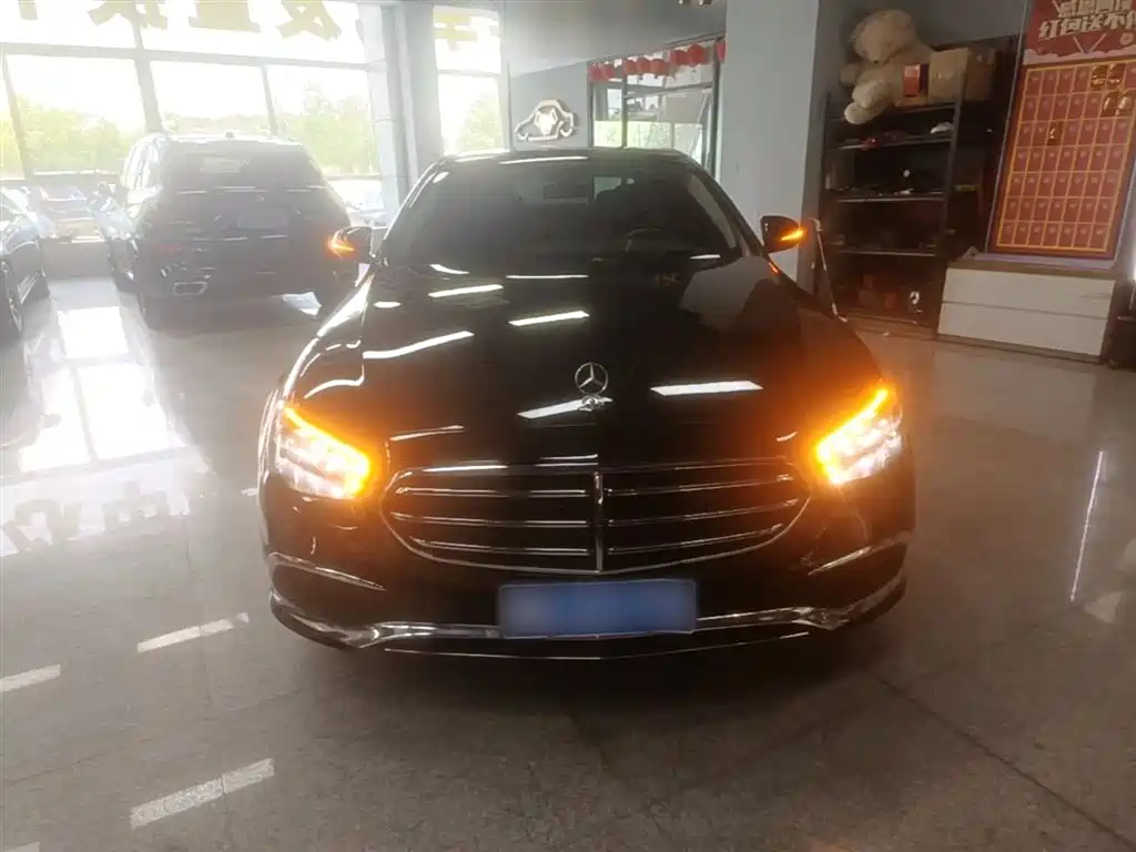 Mercedes-Benz E-Class 2023 E 260 L фото 3