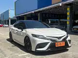 Фото 3 - Toyota Camry