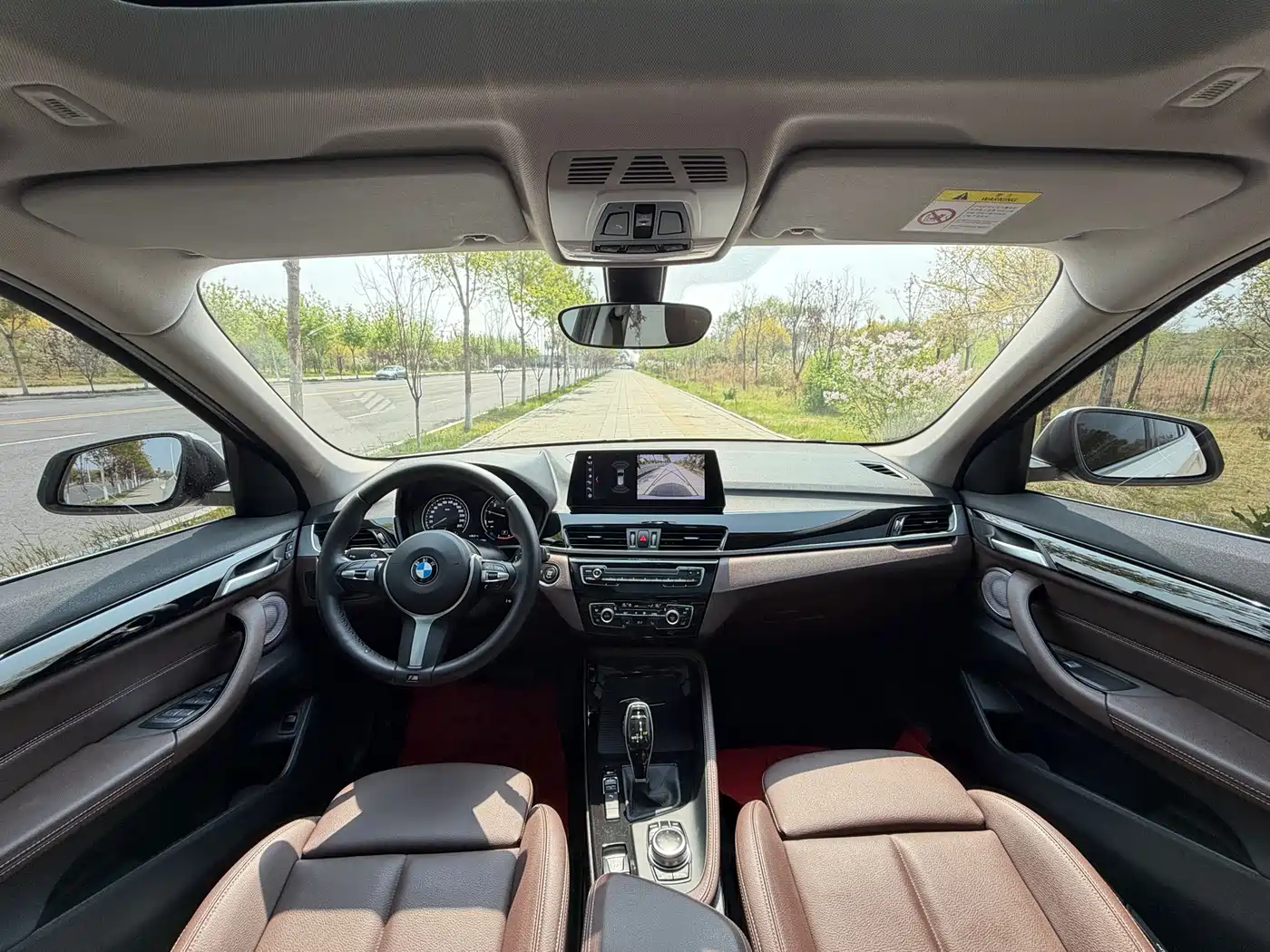 BMW X1 2022 sDrive20Li Premium фото 9