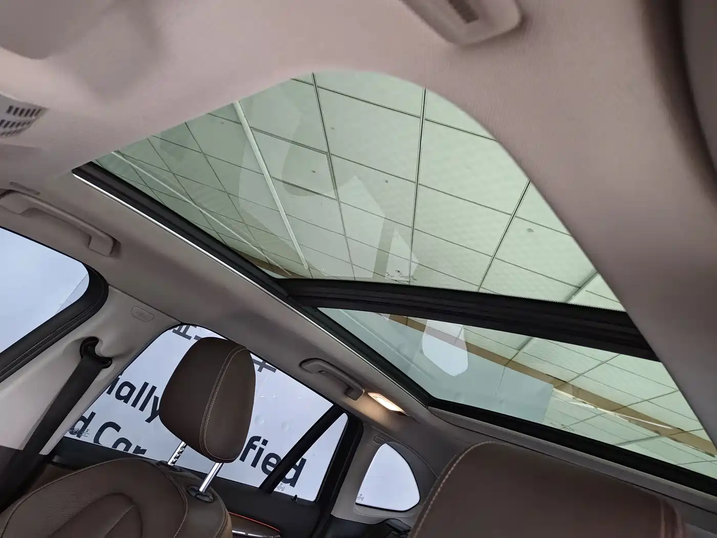 BMW X1 2018 sDrive18Li Premium Model фото 7