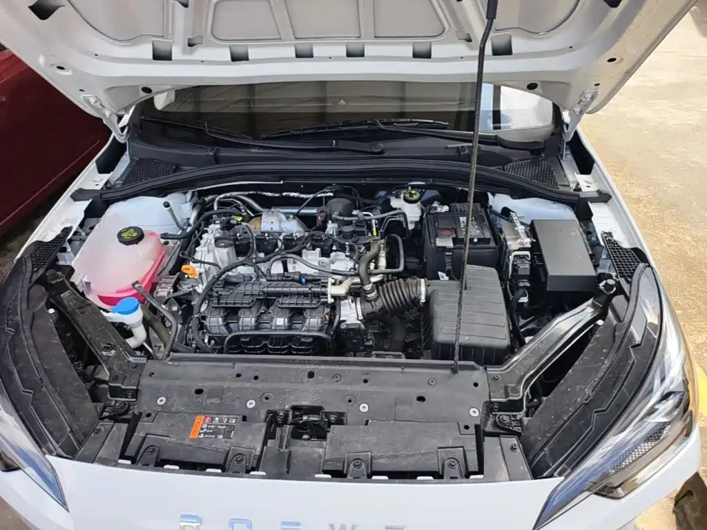 Roewe i5 2026 2026 1.5L CVT Luxury