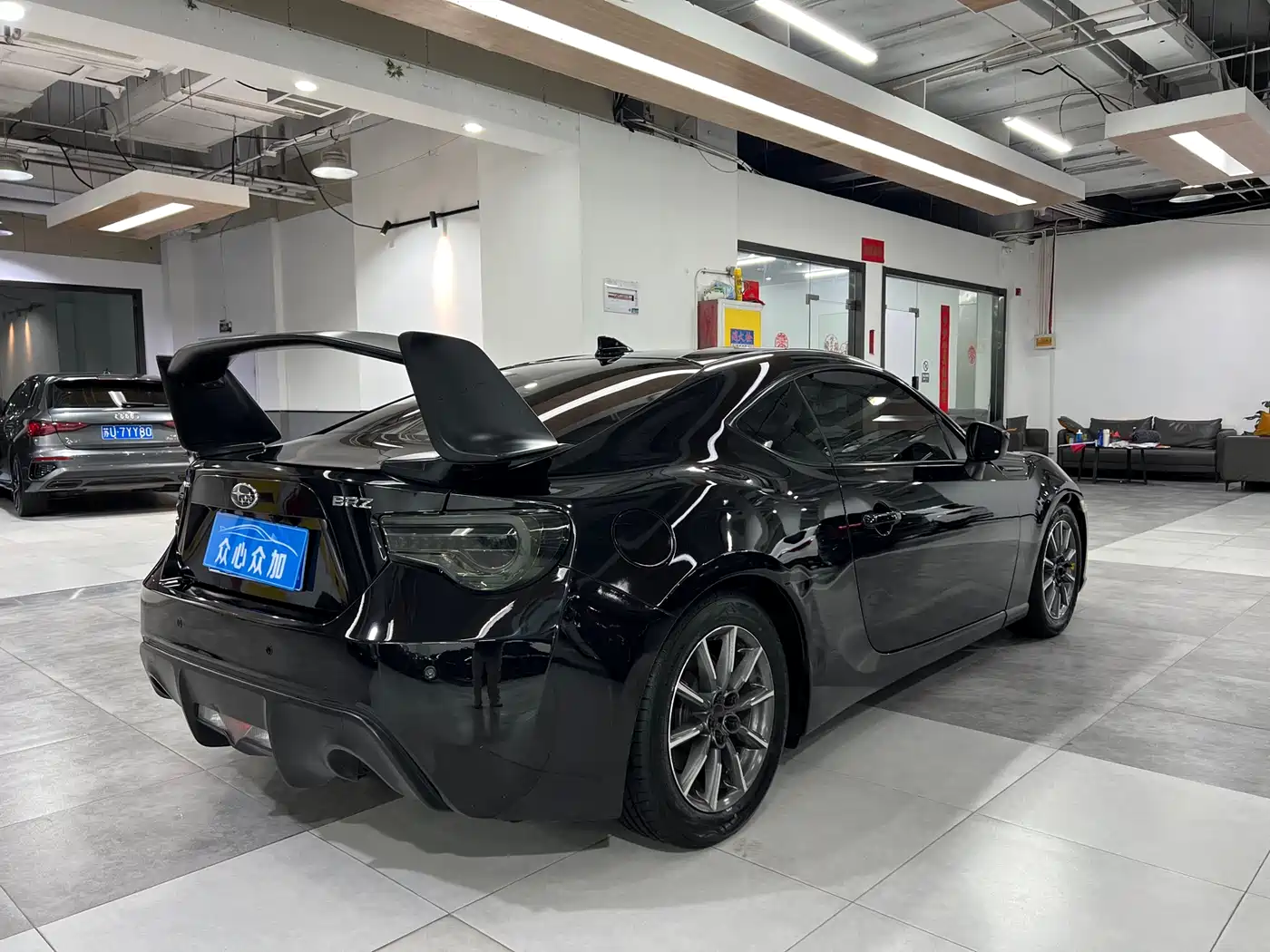 Subaru BRZ 2015 2.0i Manual фото 7