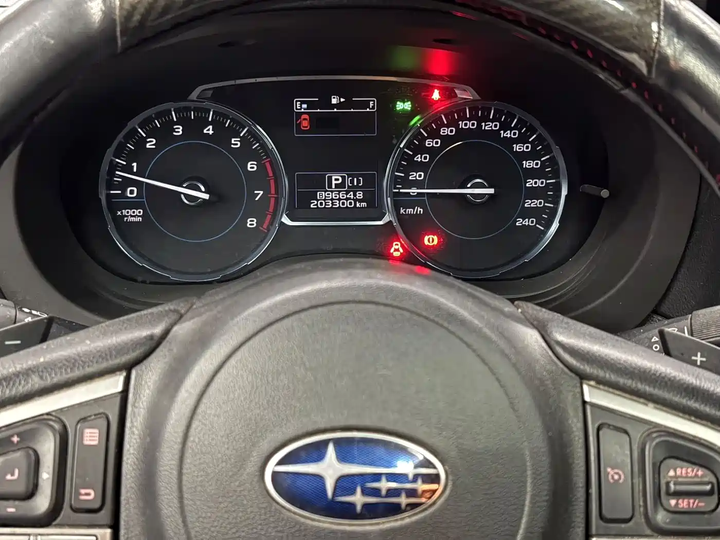 Subaru Forester 2016 2.5i Prestige Navigation Edition фото 3