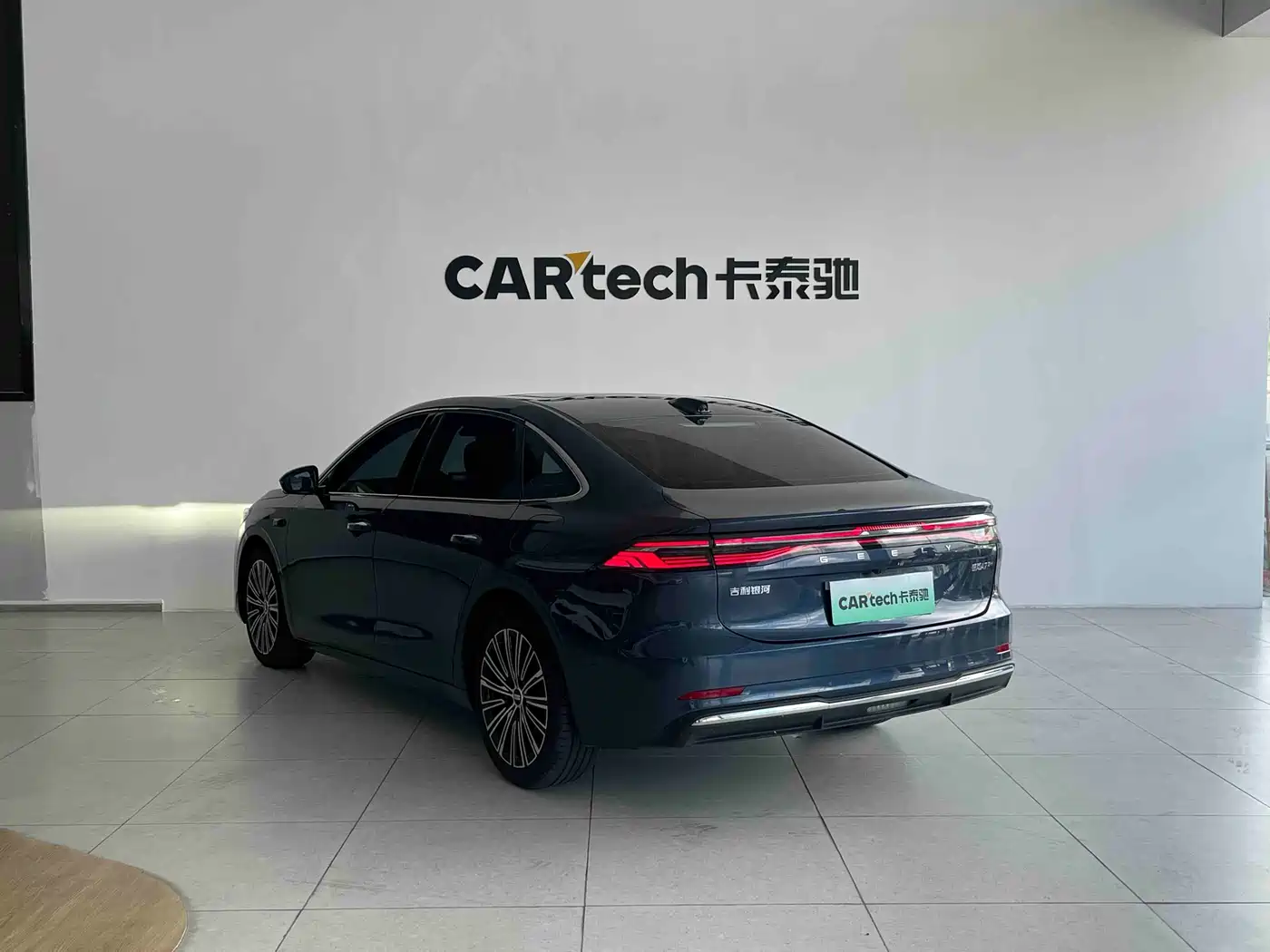 Geely Galaxy Galaxy A7 2025 EM-i фото 4