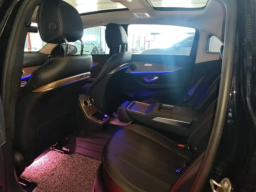 Mercedes-Benz E-Class 2023 E 260 L фото 17