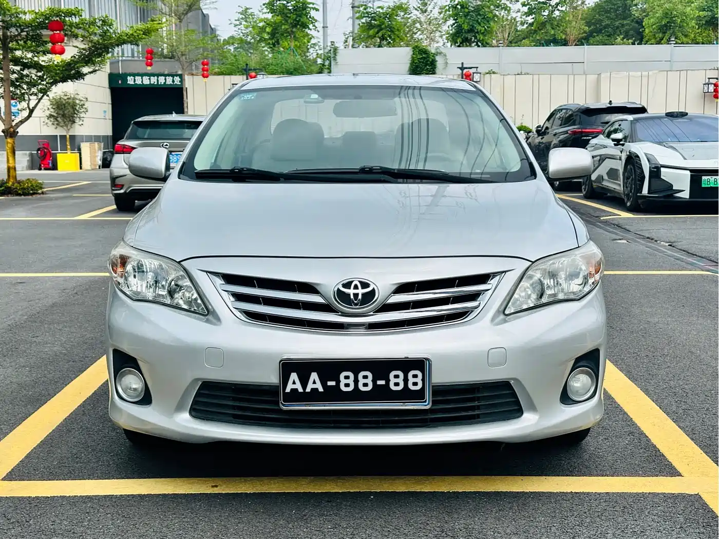 Toyota Corolla 2011 1.8L CVT GL-i Commemorative Edition фото 2