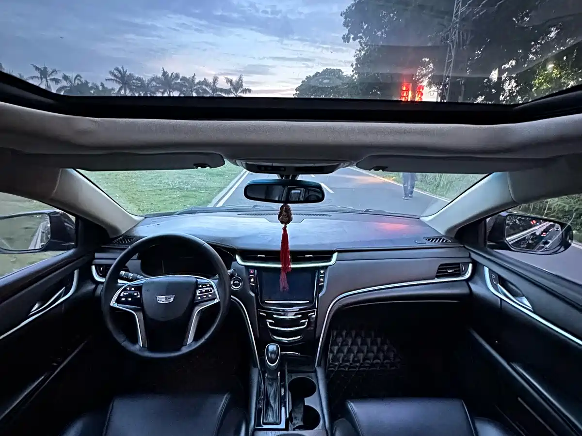 Cadillac XTS 2018 28T Technology фото 6