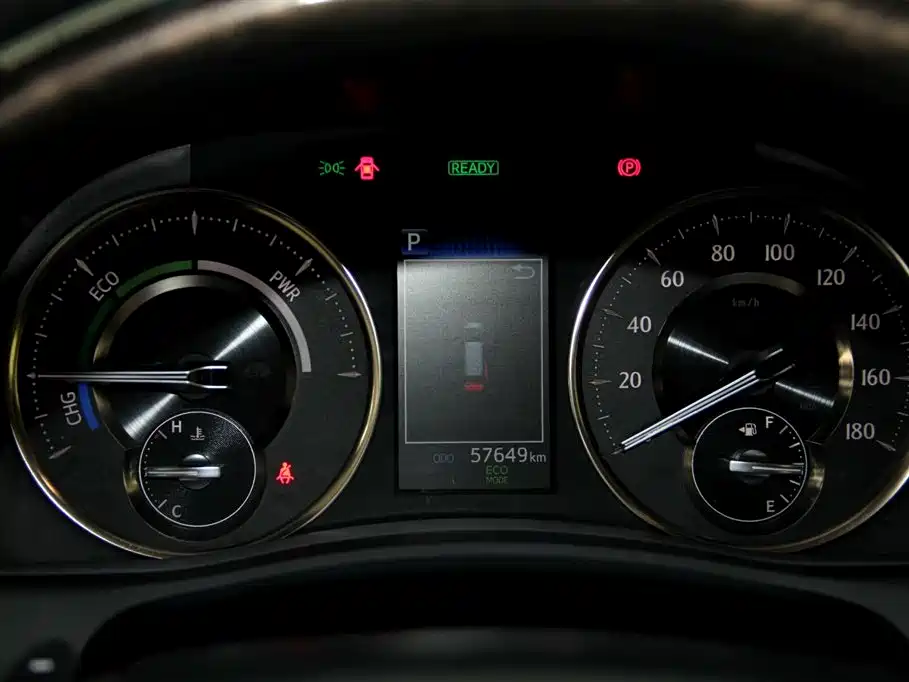 Toyota Alphard 2021 Hybrid 2.5L Premium фото 35
