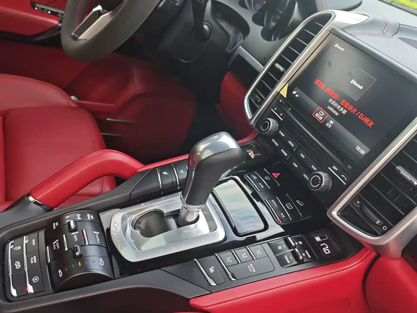 Porsche Cayenne 2016 Cayenne GTS 3.6T фото 17