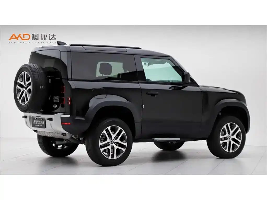 Land Rover Defender 2023 Facelift 90 3.0T P400 XS фото 3