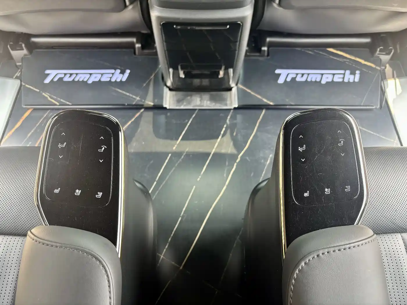 GAC Trumpchi Trumpchi M8 2023 Model Master Series 400T Ultimate Edition фото 15