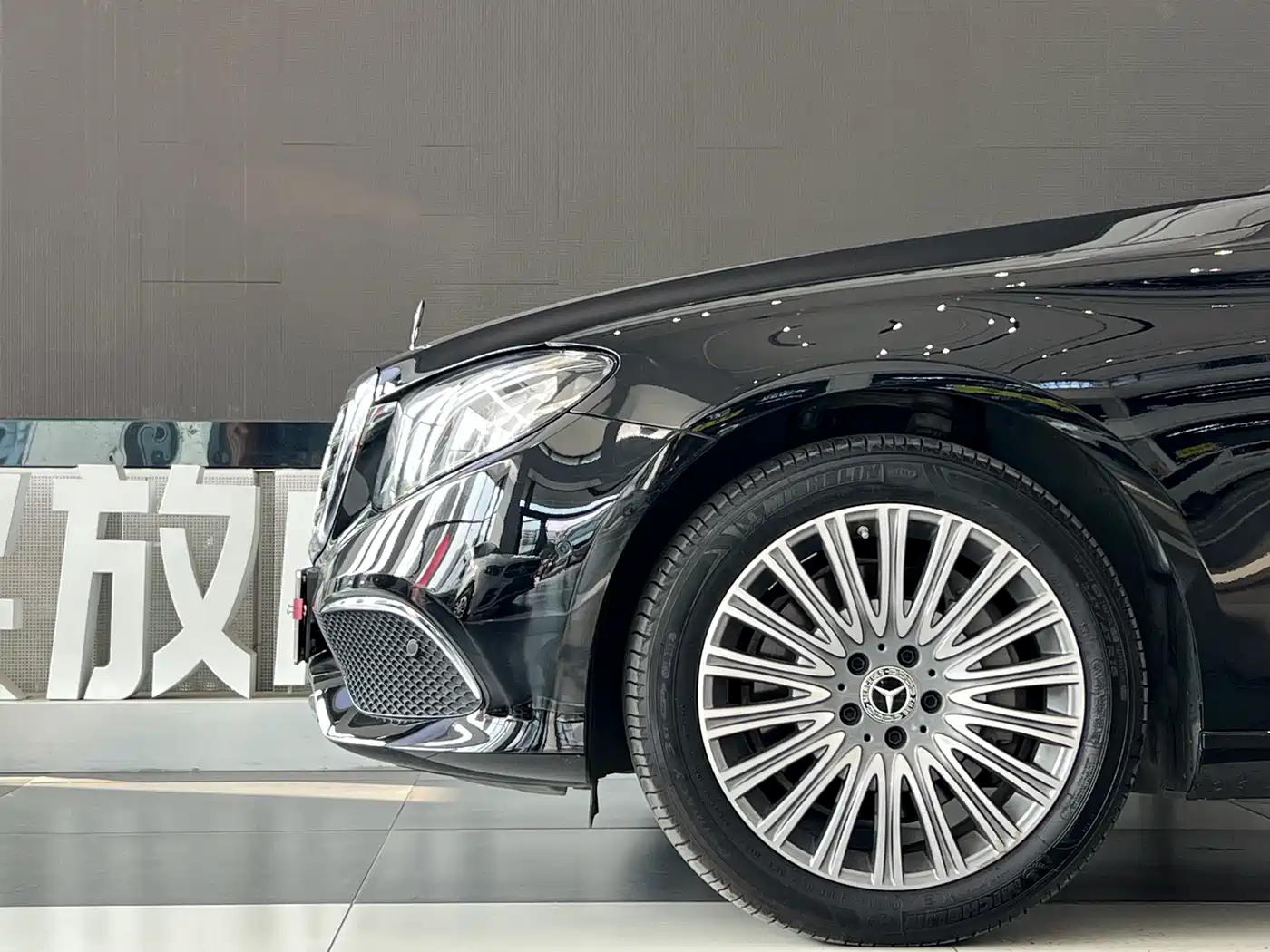 Mercedes-Benz E-Class 2020 Facelift E 300 L Exclusive фото 4