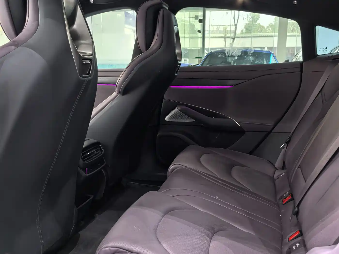 XIAOMI CAR XIAOMI SU7