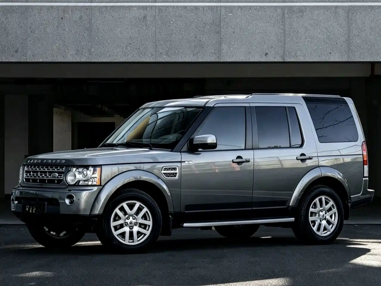 Land Rover Discovery 2010 2010 4.0 V6 HSE Petrol