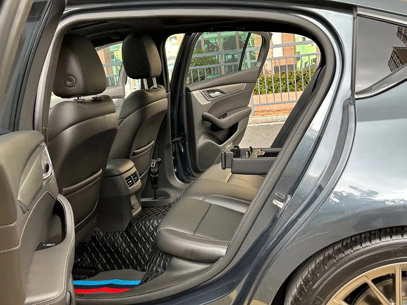 Cadillac CT5 2021 Facelift 28T Luxury Edition фото 12