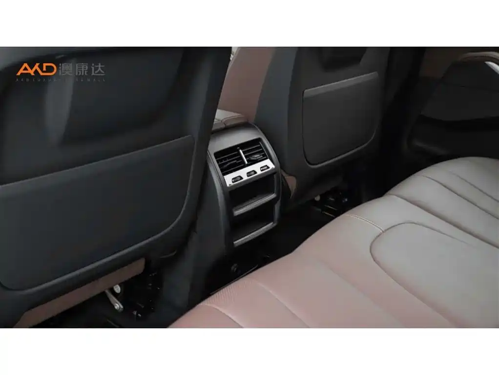 BMW X5 (Import) 2020 xDrive40i M Sport Package фото 9