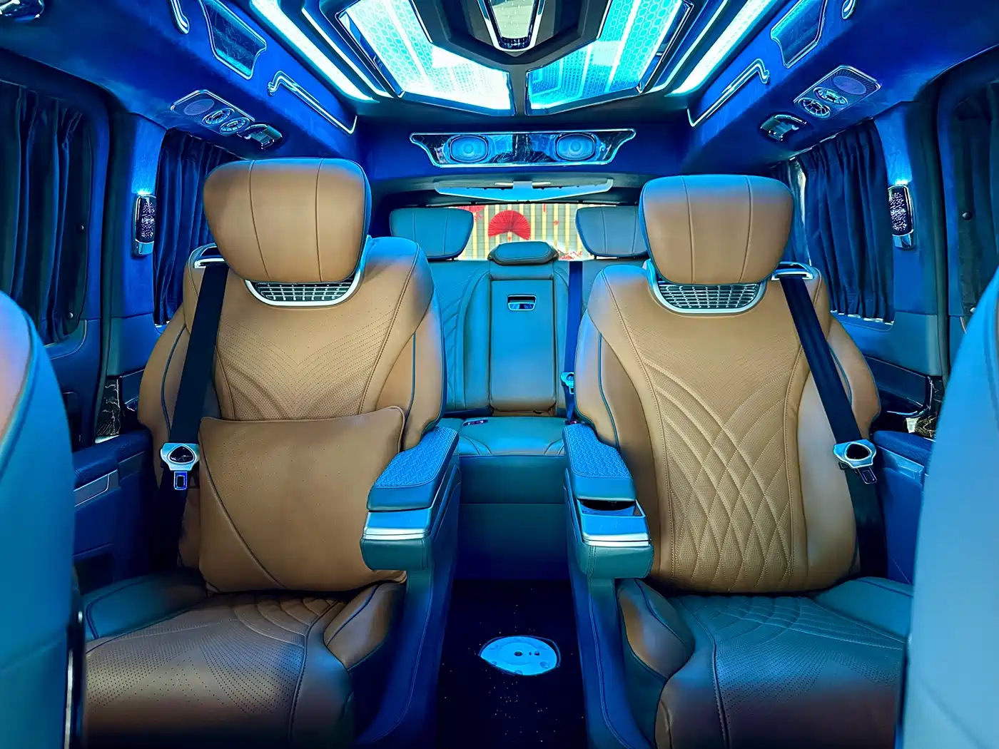 Mercedes-Benz Vito 2021 2.0T Business Edition 7-seater фото 6