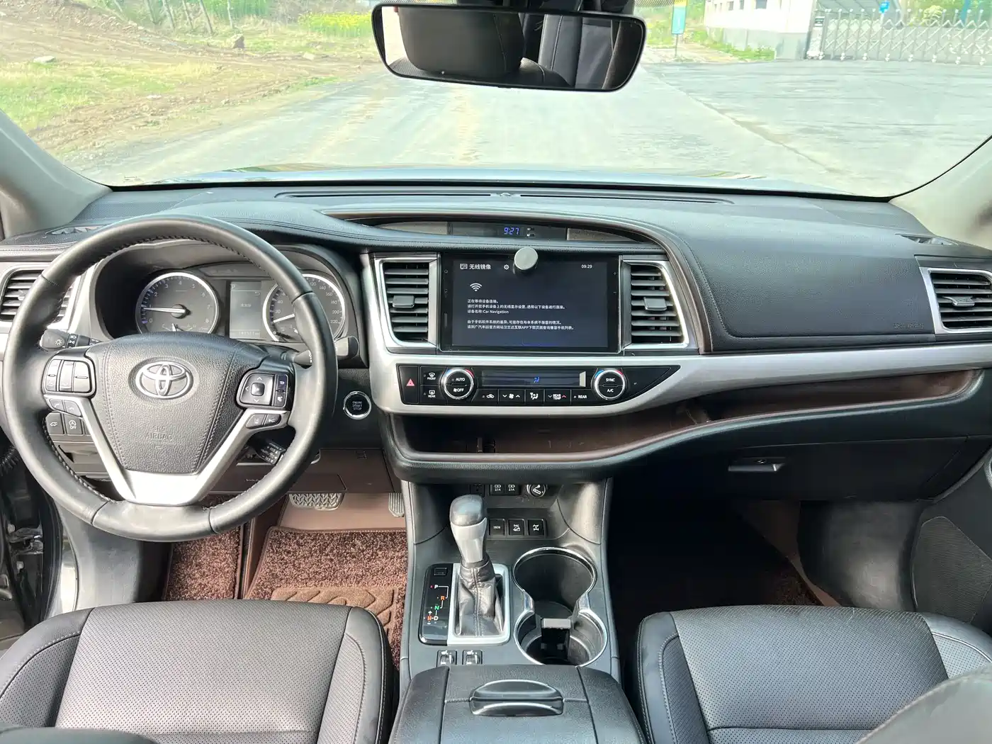 Toyota Highlander 2018 2.0T 4WD Premium 7-seater (China V) фото 13