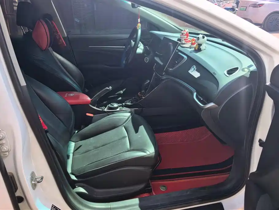 Buick Excelle 2021 Facelift Exemplar 1.5L Auto Elite фото 8