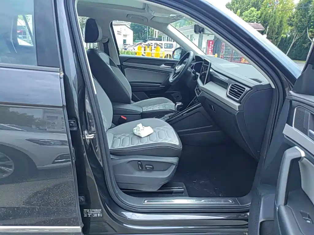 Фото 25 - Volkswagen Tayron