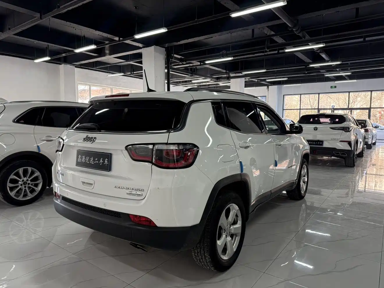 Фото 7 - Jeep Compass