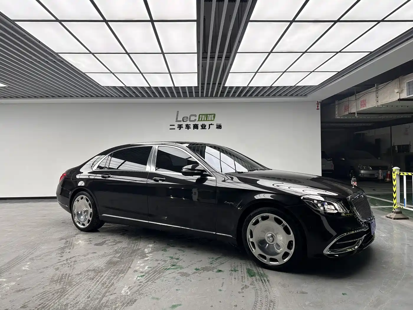 Mercedes-Benz Maybach S-Class 2020 S 450 4MATIC Collector's Edition фото 2