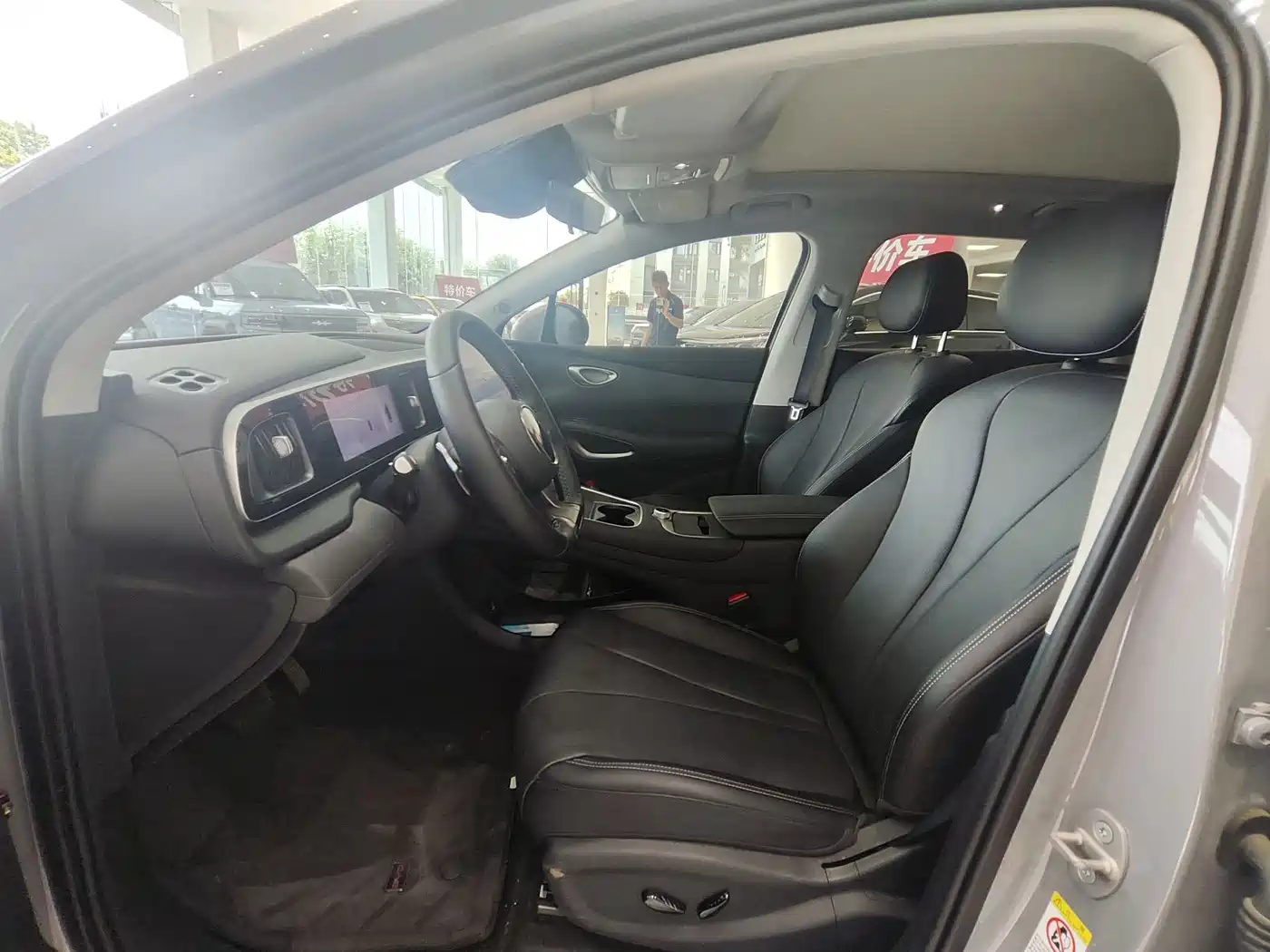 BYD Hai Shi 05 EV 2025 520KM Flagship Smart Navigation Edition фото 9