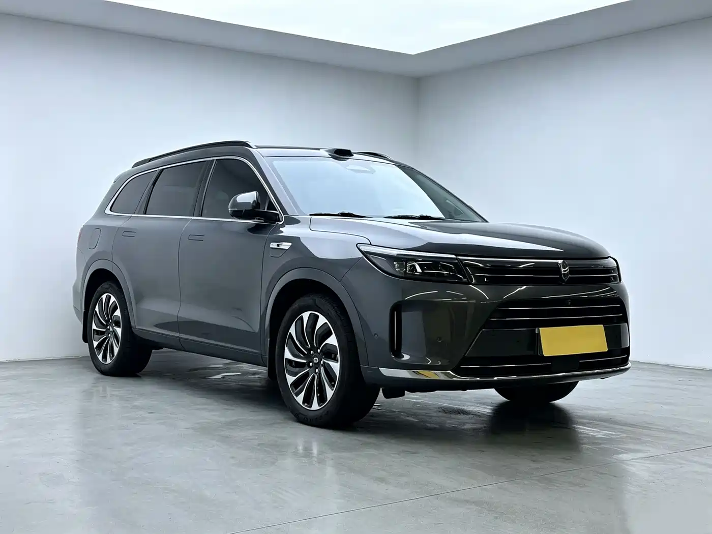 AITO Wenjie AITO M7 2024 1.5T Smart AWD Max Edition 5-Seater фото 3