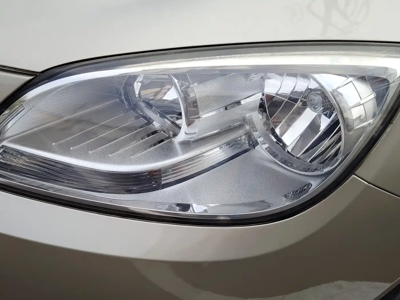 Buick Excelle 2013 GT 1.6L Automatic Fashion Edition фото 2