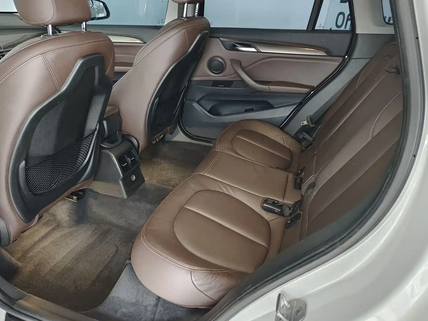 BMW X1 2018 sDrive18Li Premium Model фото 8