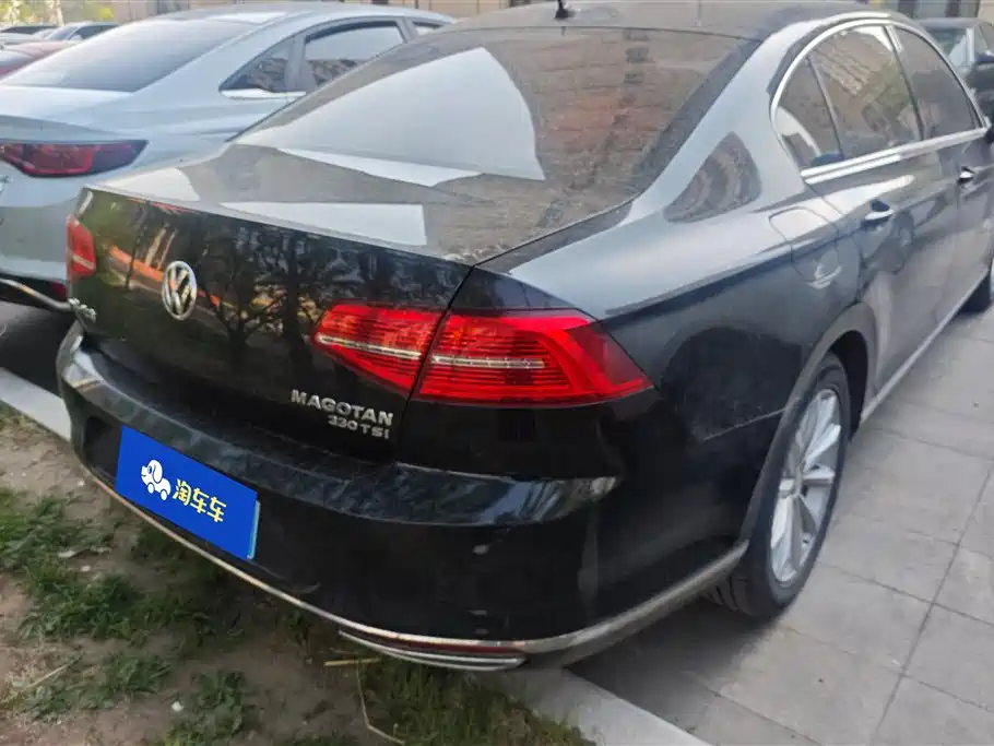 Volkswagen Magotan 2019 330TSI DSG Leading China V фото 3