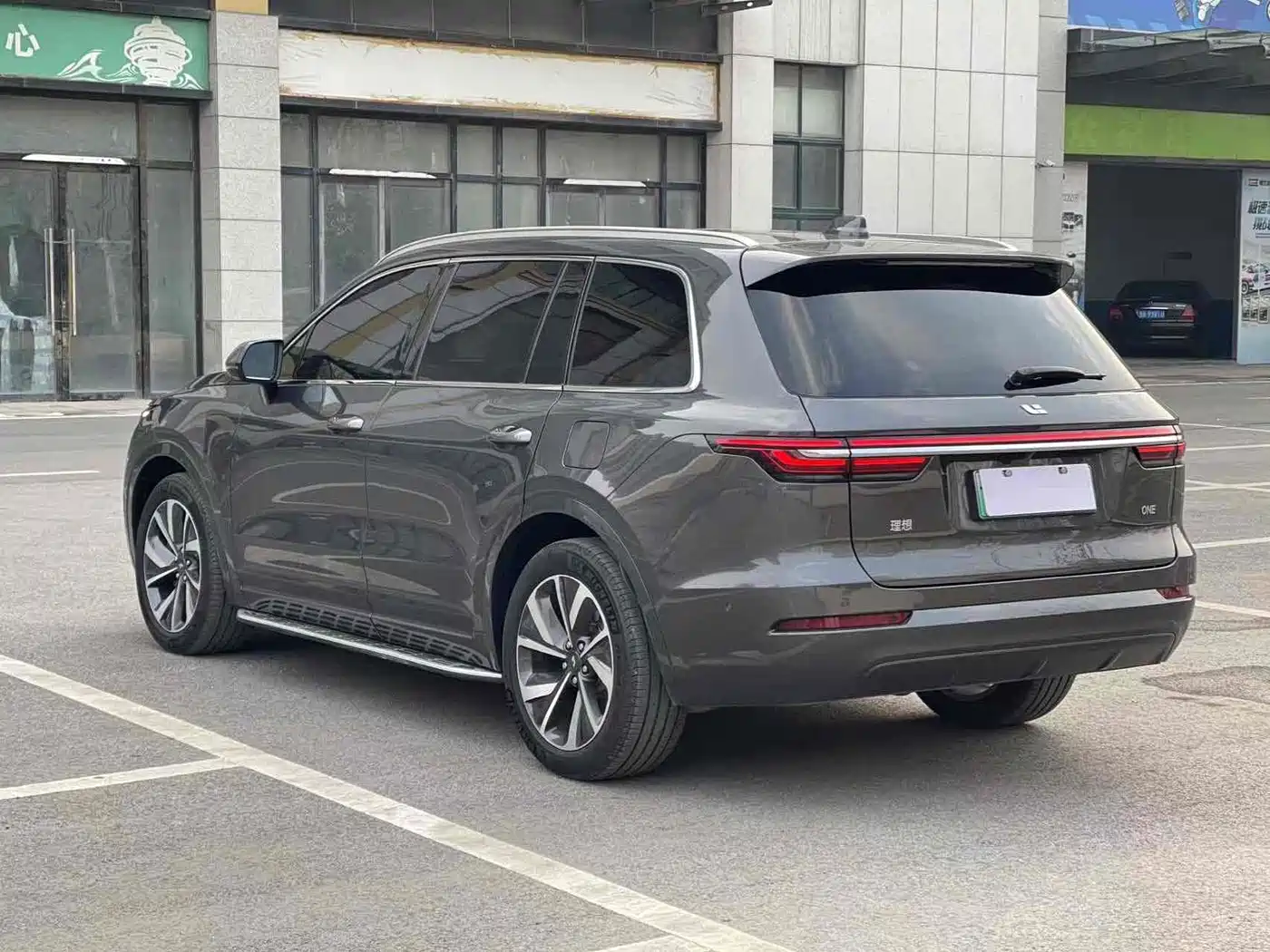 Li Auto Li ONE 2022 2020 Extended Range 6-seater