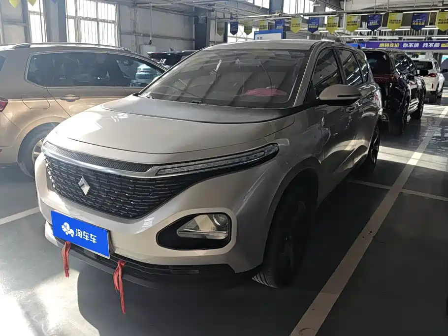 Baojun RM-5 2020 2019 1.5T CVT 24-hour Online Elite 7-seater