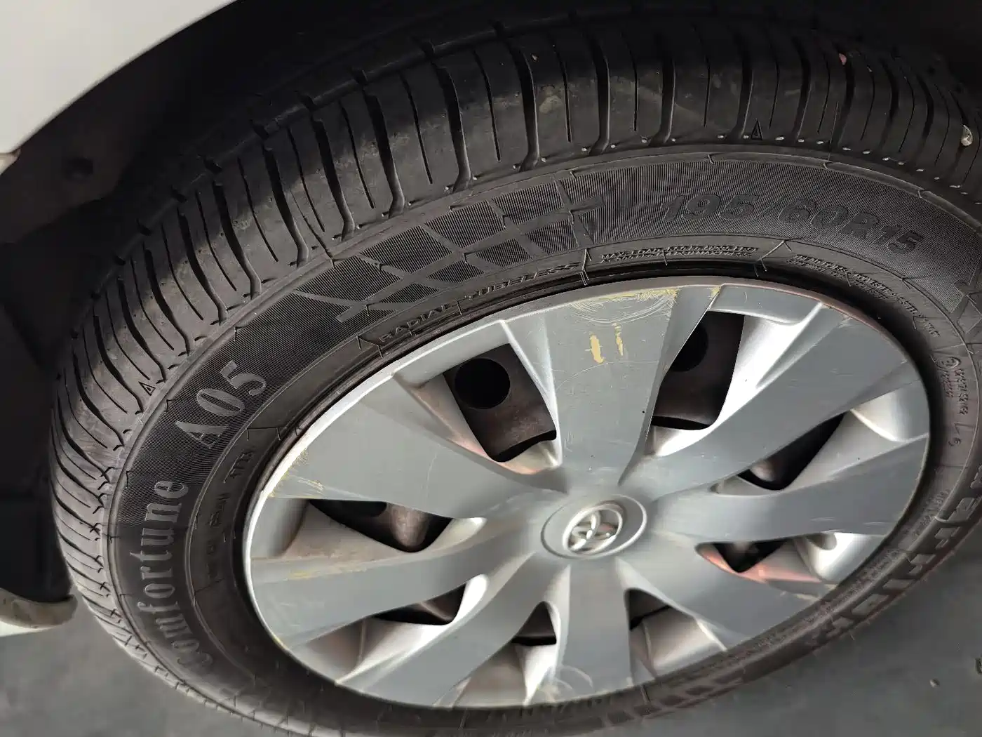 Toyota Corolla 2013 1.6L Automatic Excellence Edition фото 10