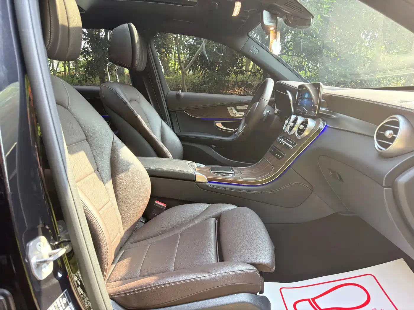 Mercedes-Benz GLC 2022 Model GLC 260 L 4MATIC Luxury Edition фото 7