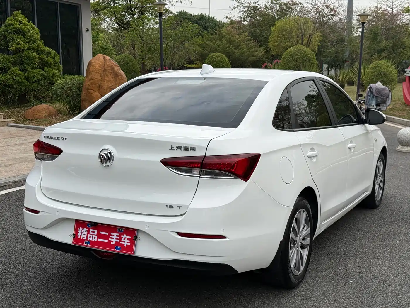 Buick Excelle 2019 18T Auto Connected Elite China VI фото 4