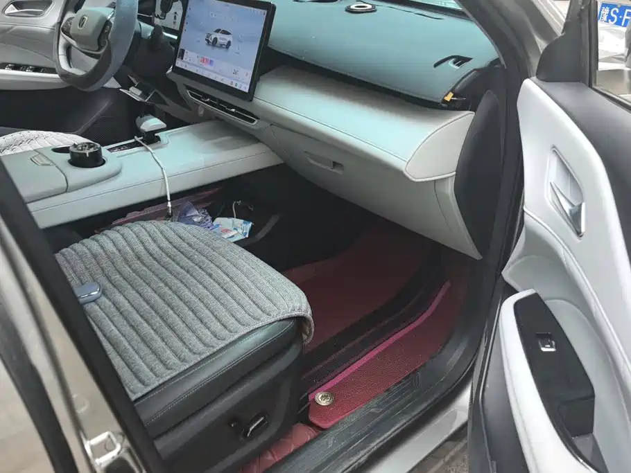 Changan UNI-Z New Energy 2024 2024 Blue Whale iDD 125km Surpassing Edition