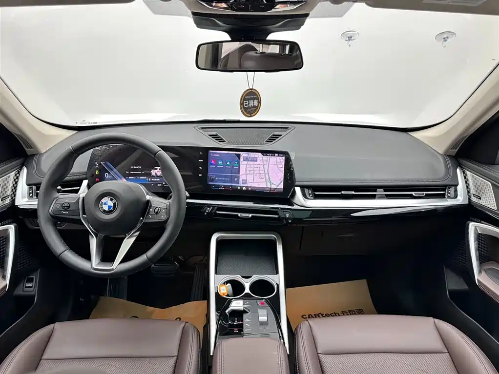 BMW X1 2024 sDrive25Li X Design Package фото 10