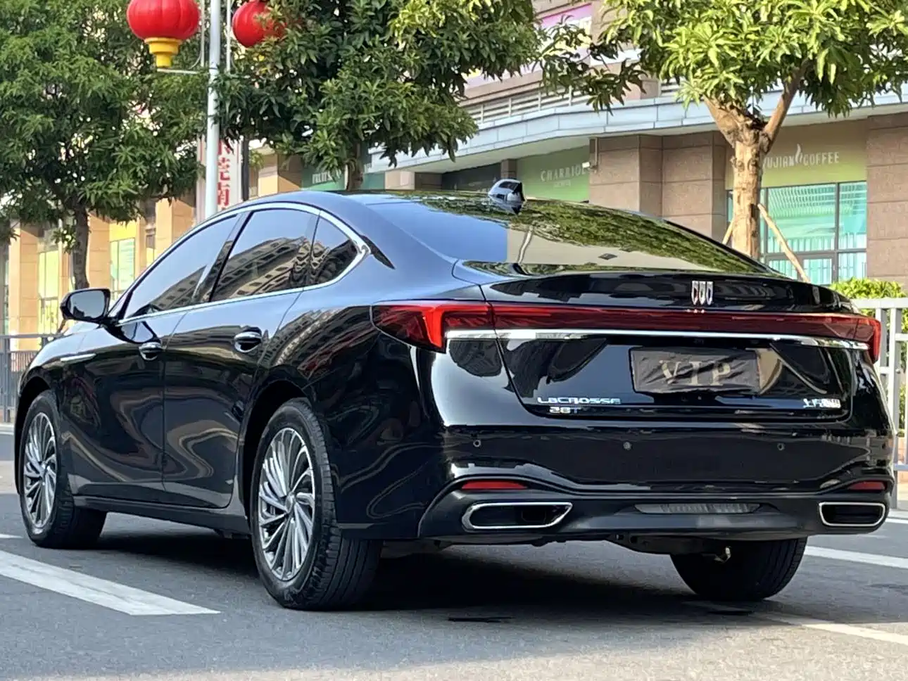 Buick LaCrosse 2023 28T Premium Edition фото 6